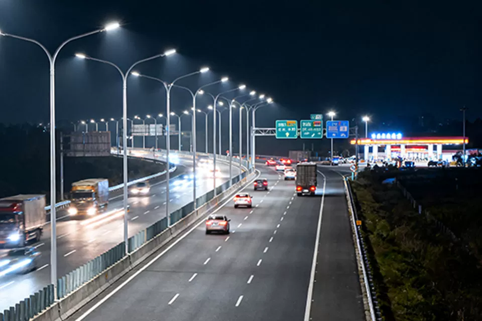 Iluminación de carretera y carretera
