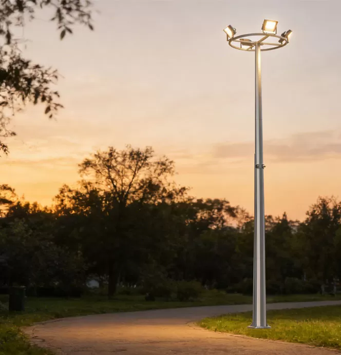 ¿Cuál es el mecanismo de los postes de luz plegables?
