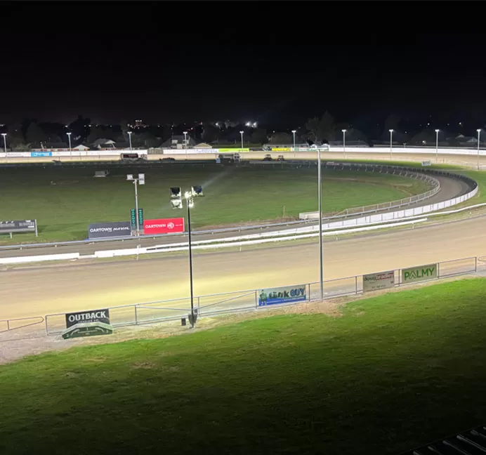 ¿Por qué elegir las luces del estadio Phoebus?
