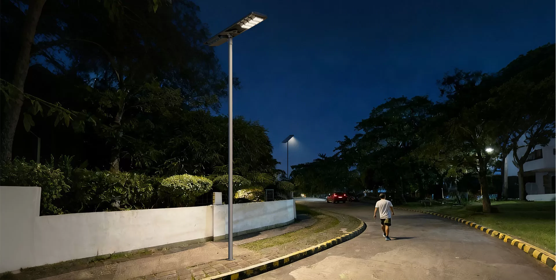 ¿Por qué los clientes de todo el mundo confían en las farolas solares de Phoebus?